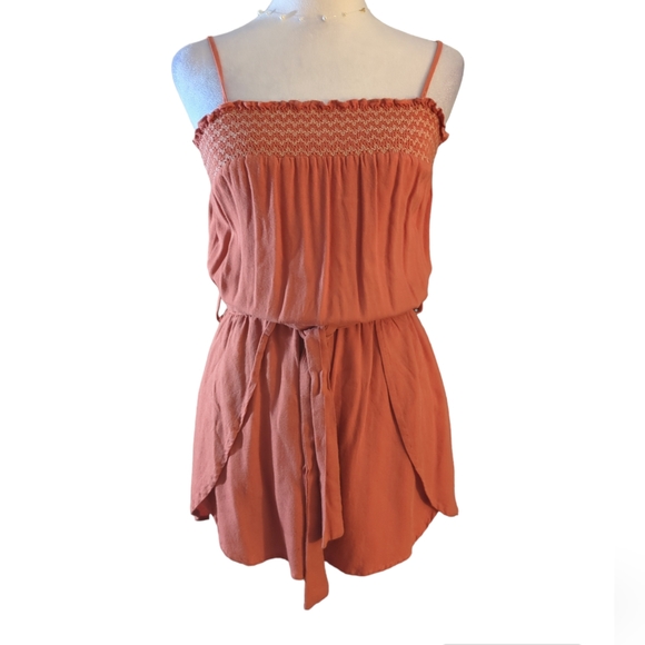 Etiquette Clothiers Pants - Etiquette Romper size S color dark orange